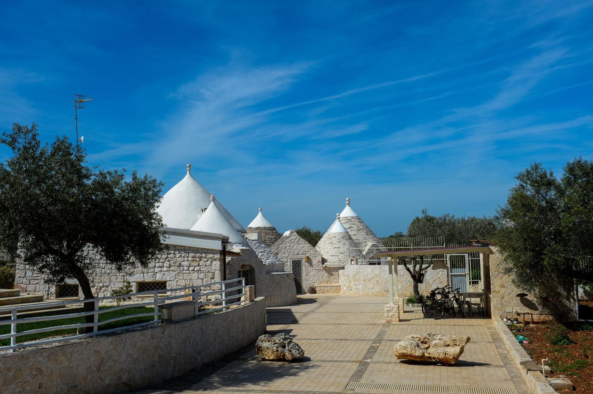 Trulli Lisanna - Apulian Hideaway With Pool Apartment Antonelli Luaran gambar